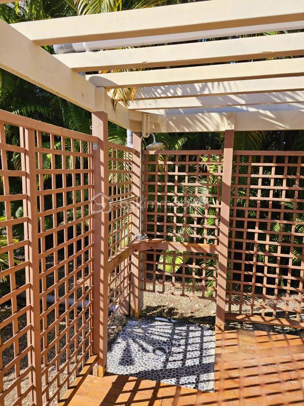 Propriété - 189 m² - 6 pièces