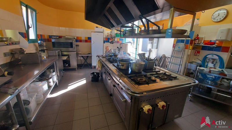 Fonds de commerce - Hôtellerie / Restauration - 151 m²