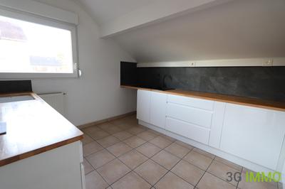 Appartement - 93 m² - 6 pièces