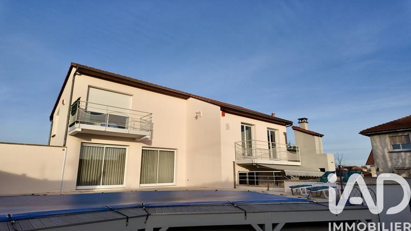 Maison - 145 m² - 6 pièces