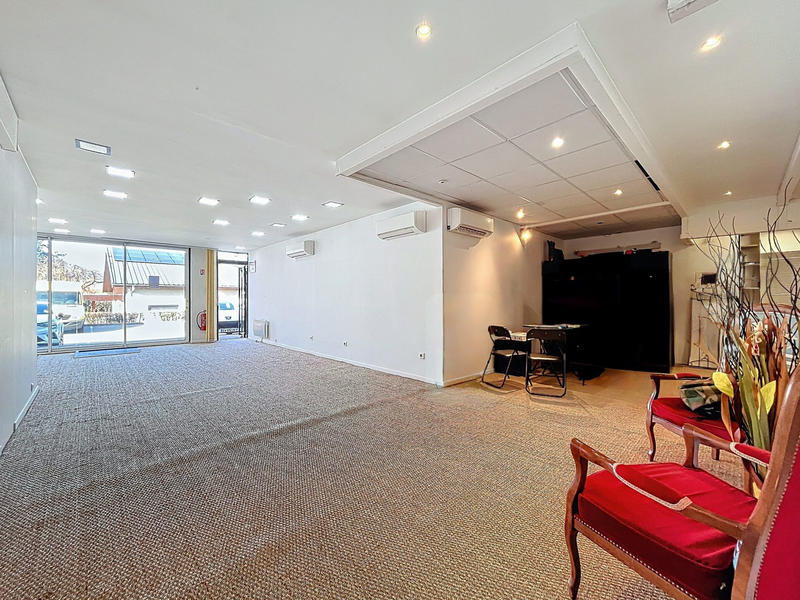 Fonds de commerce - Local commercial - 70 m²