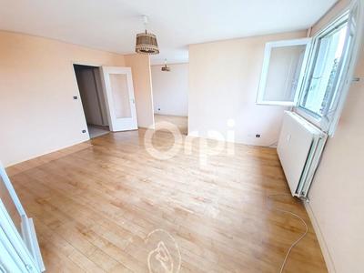 Appartement - 102 m² - 5 pièces