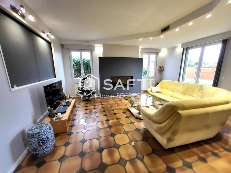 Maison - 223 m² - 8 pièces