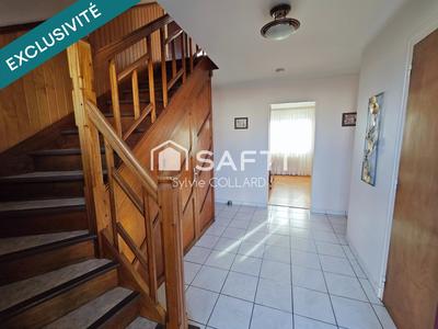 Maison - 126 m² - 8 pièces