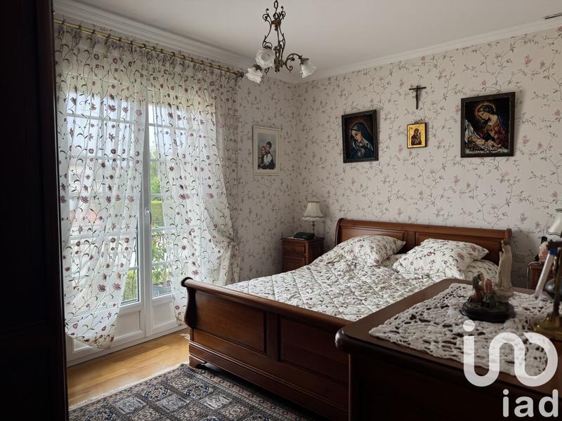 Maison - 166 m² - 6 pièces