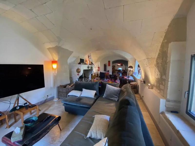 Mas - 300 m² - 8 pièces