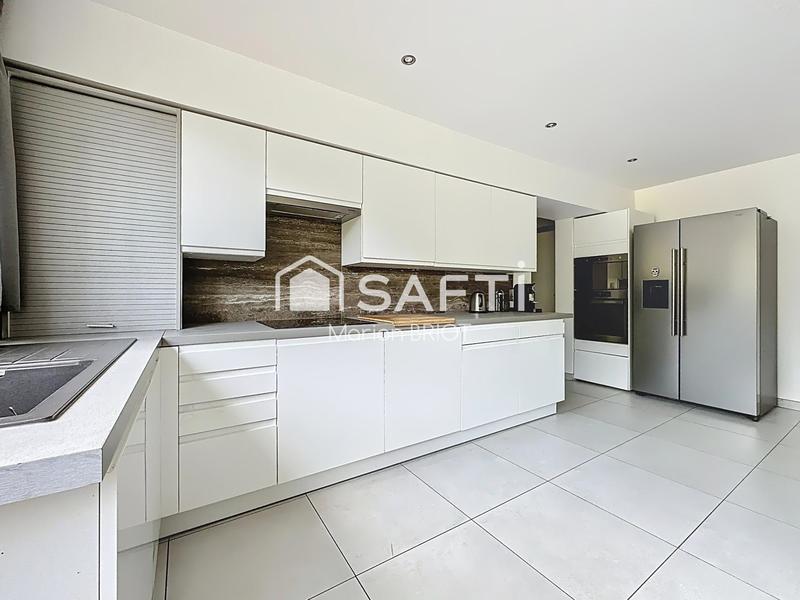 Appartement - 83 m² - 3 pièces