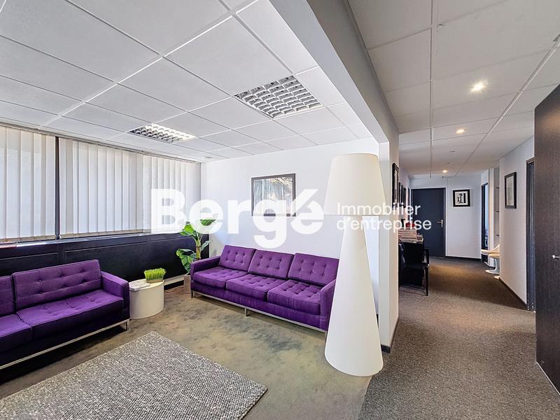 Bureau - 162 m²