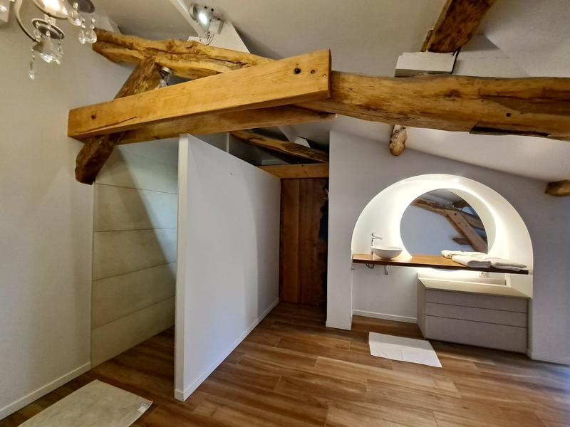 Maison - 557 m² - 16 pièces