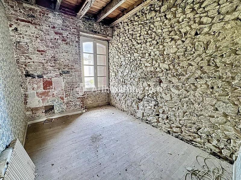 Maison - 172 m² - 7 pièces