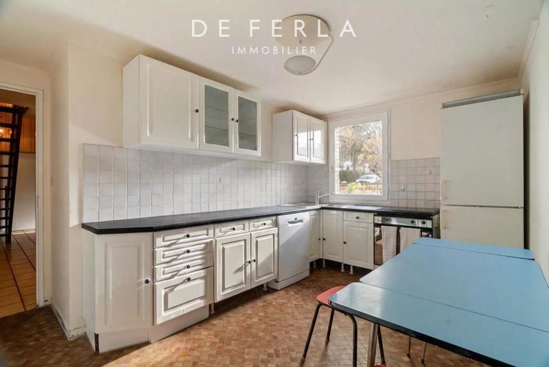 Maison - 150 m² - 7 pièces