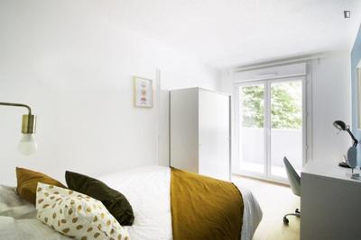 Chambre - 10 m² - 4 pièces