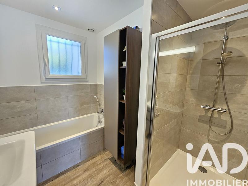 Maison - 137 m² - 5 pièces