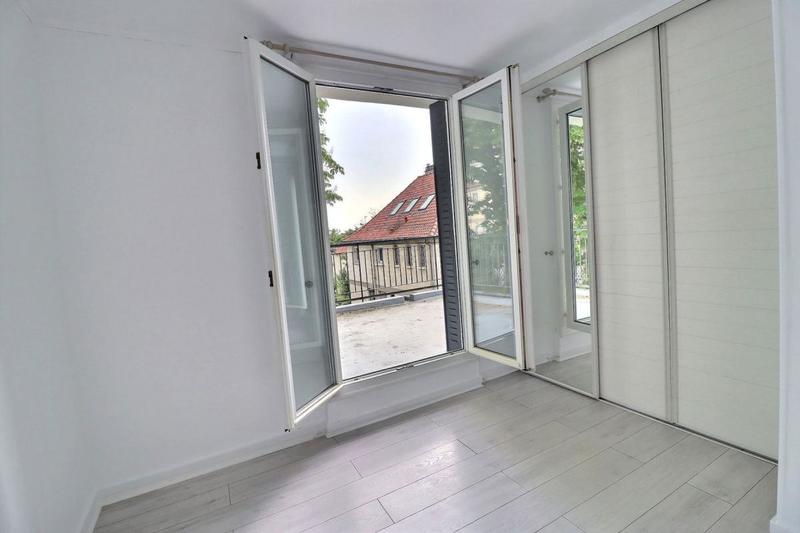 Maison - 185 m² - 6 pièces