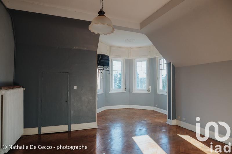 Maison - 288 m² - 8 pièces