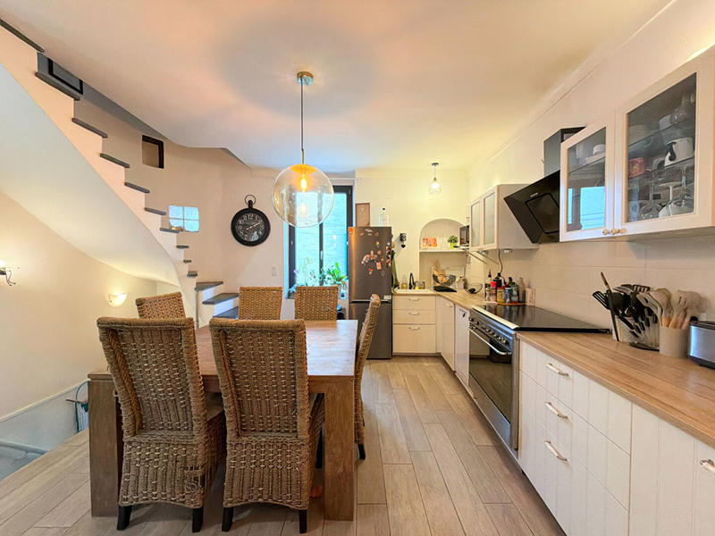 Maison - 110 m² - 5 pièces