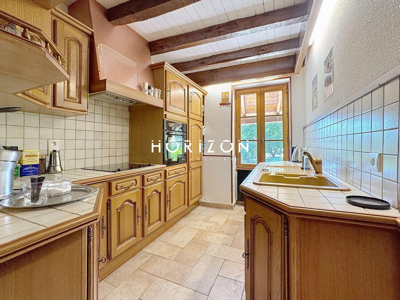 Maison ancienne - 167 m² - 8 pièces