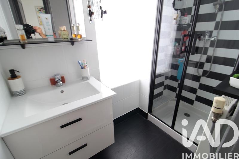 Maison - 83 m² - 5 pièces