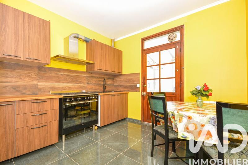 Maison - 136 m² - 5 pièces
