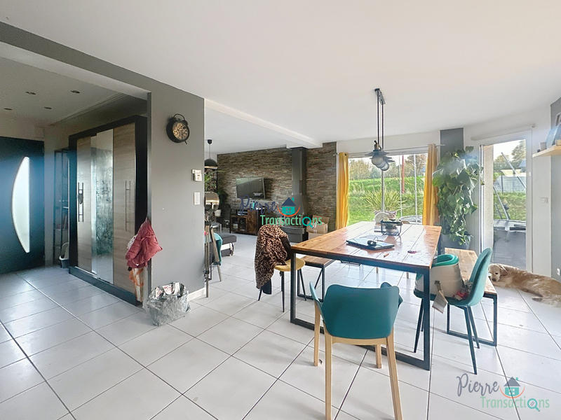 Maison - 138 m² - 6 pièces