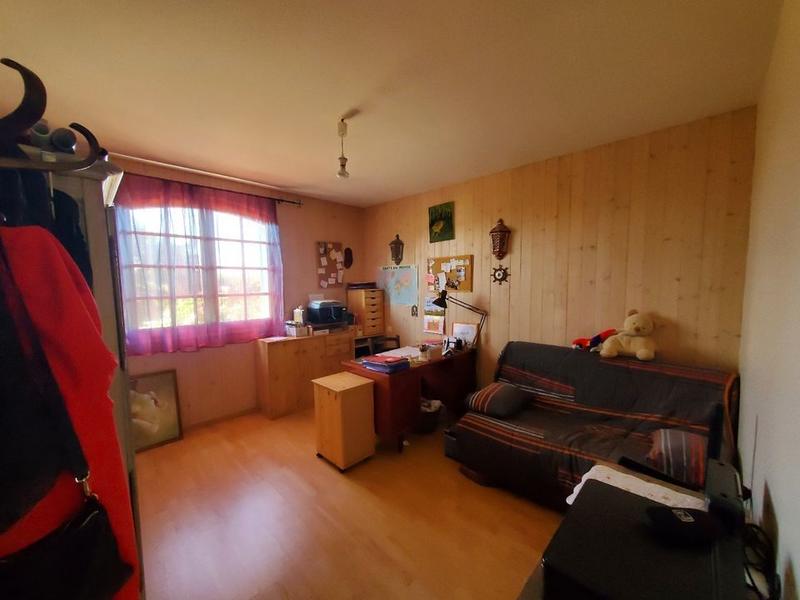 Propriété - 206 m² - 8 pièces