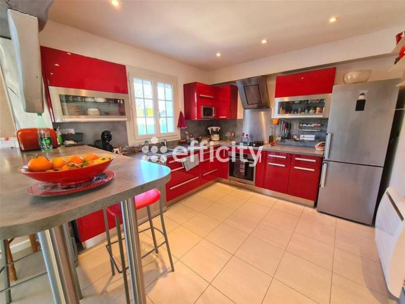 Maison - 120 m² - 5 pièces