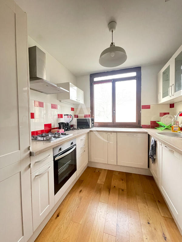 Appartement - 73 m² - 5 pièces