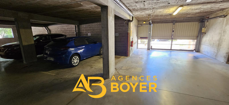 Local commercial - 106 m²