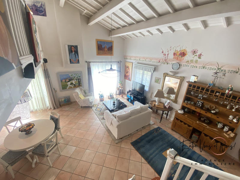 Maison traditionnelle - 176 m² - 4 pièces