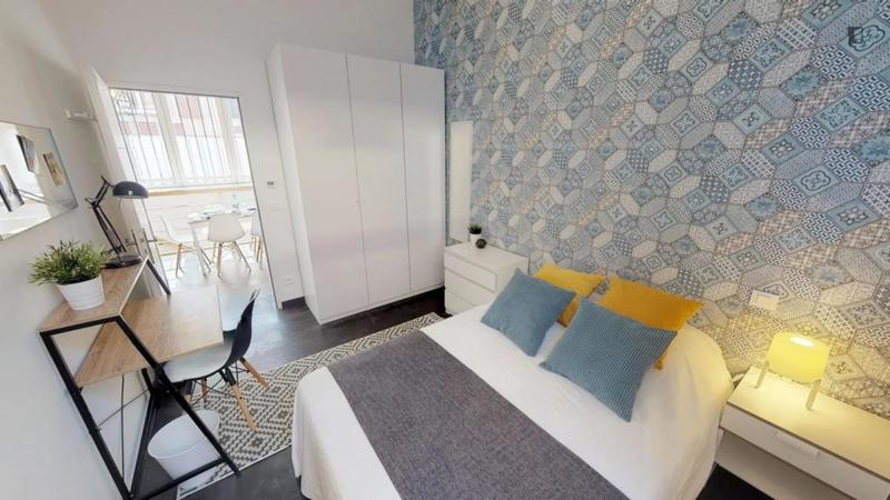 Chambre - 10 m² - 5 pièces