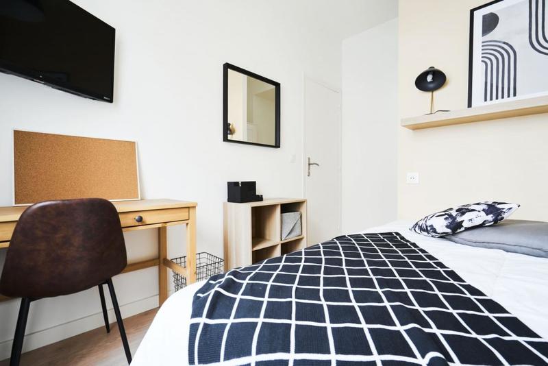 Maison - 137 m² - 8 pièces