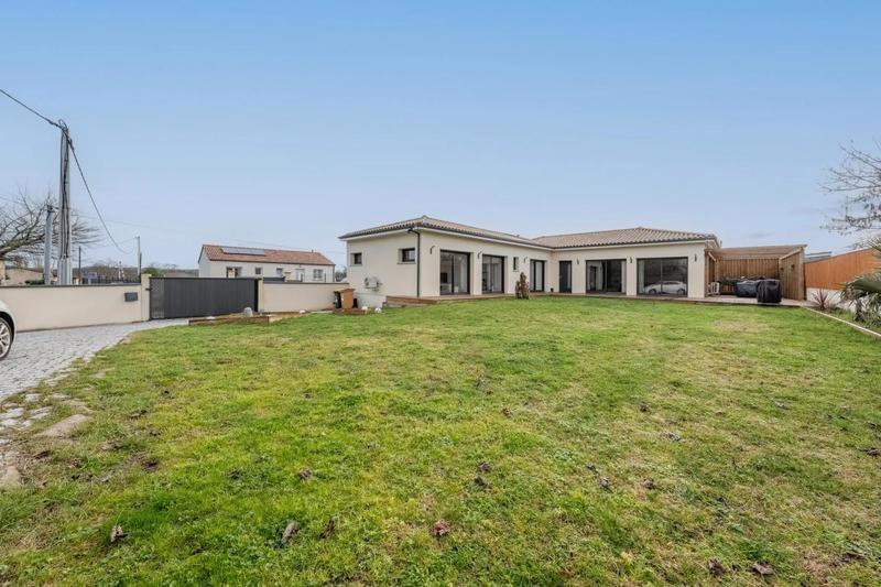 Maison d'architecte - 175 m² - 5 pièces