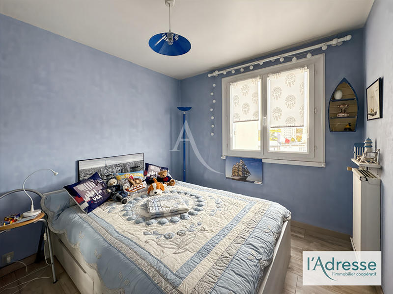 Appartement - 80 m² - 4 pièces