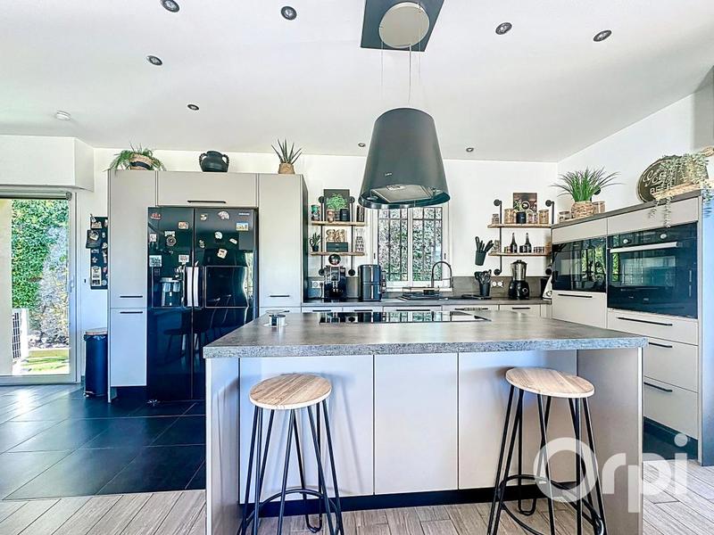 Maison - 133 m² - 4 pièces