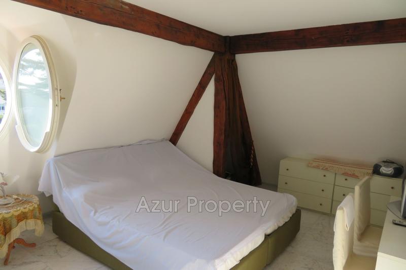 Appartement - 115 m² - 4 pièces