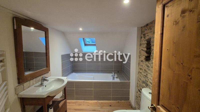 Maison - 70 m² - 4 pièces