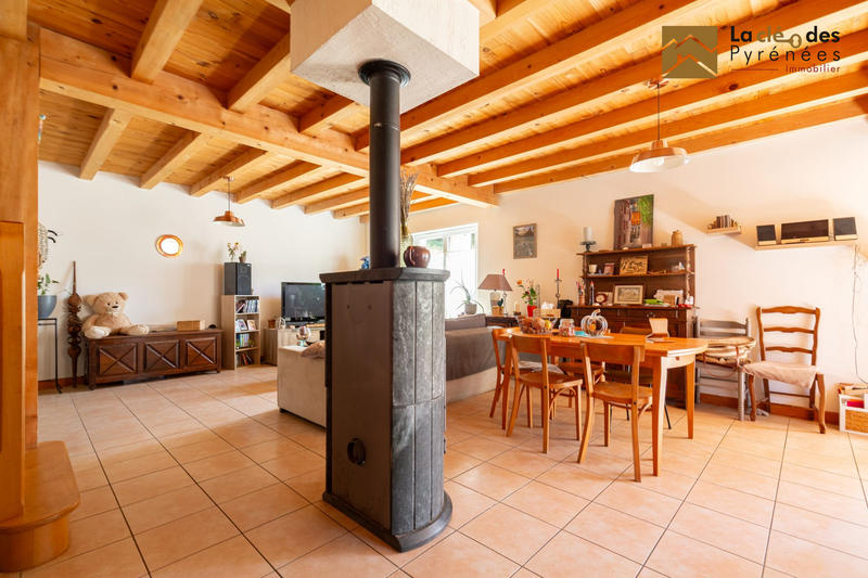 Maison - 140 m² - 6 pièces