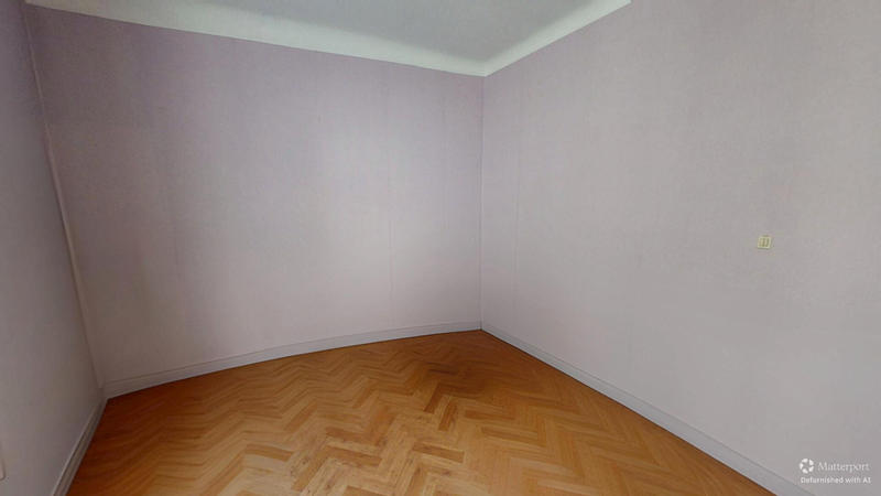 Immeuble - 114 m² - 10 pièces