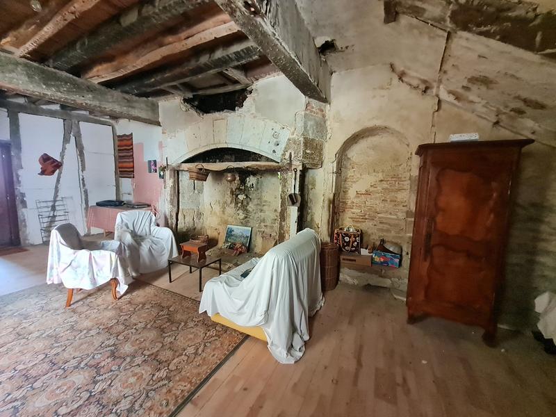 Maison - 249 m² - 9 pièces