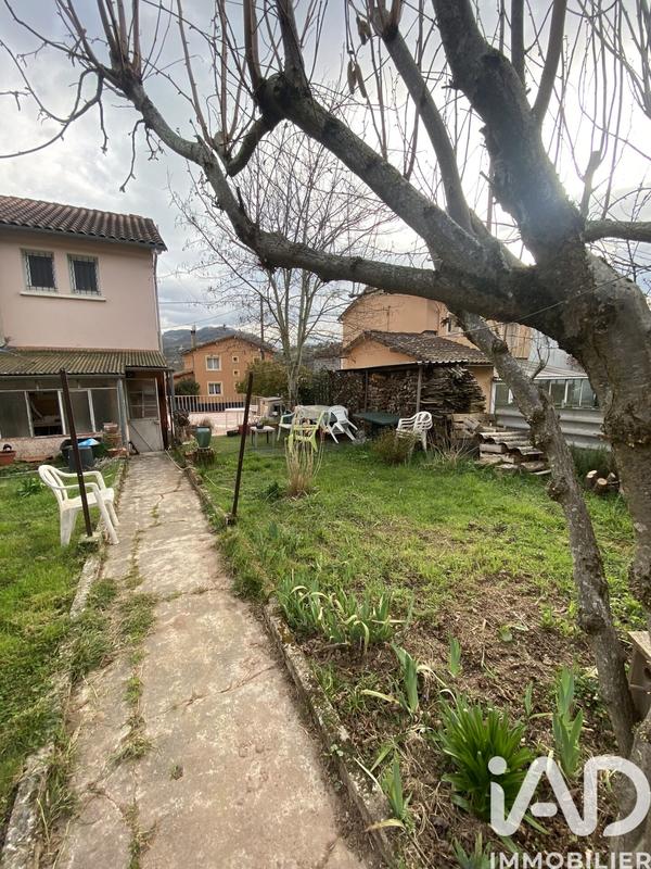 Maison de ville - 82 m² - 4 pièces