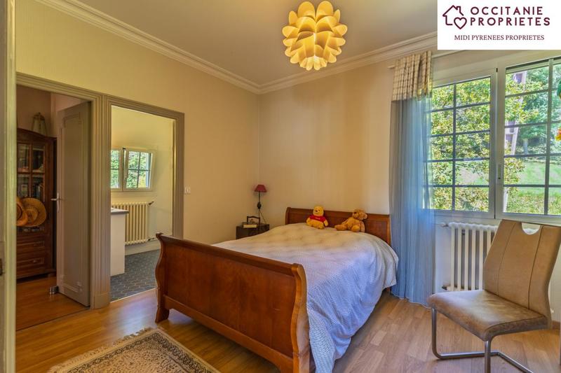 Villa - 203 m² - 7 pièces