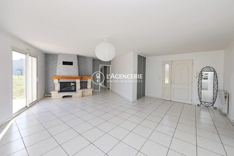 Maison traditionnelle - 120 m² - 6 pièces