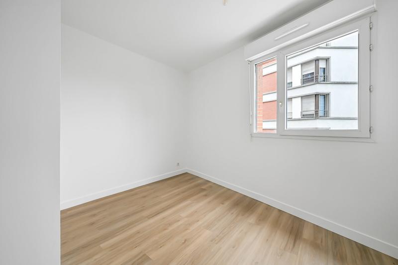 Appartement - 90 m² - 4 pièces