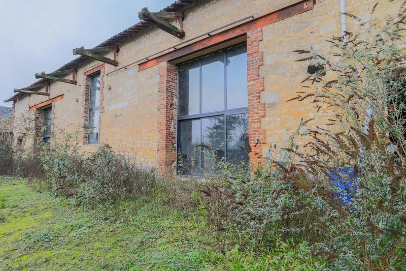 Maison - 250 m² - 7 pièces