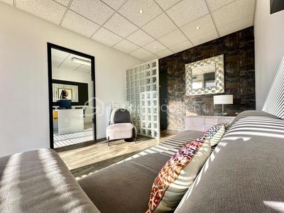 Local commercial - 50 m² - 2 pièces