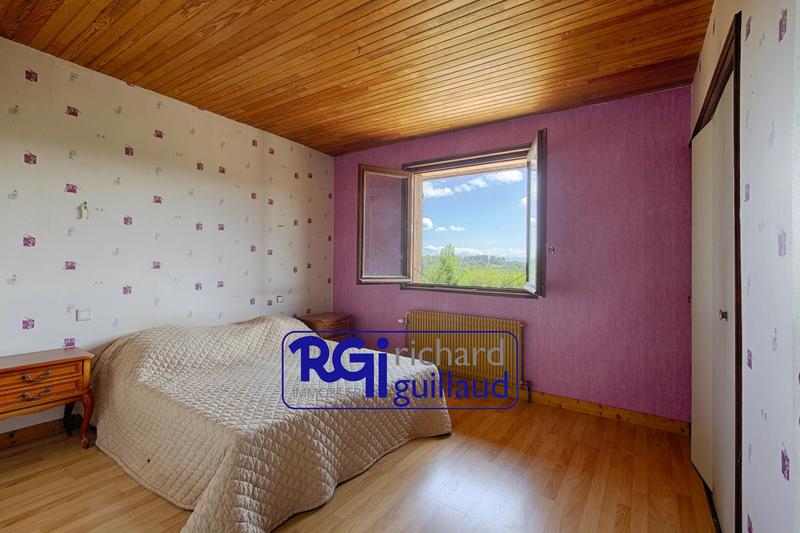 Maison - 141 m² - 6 pièces