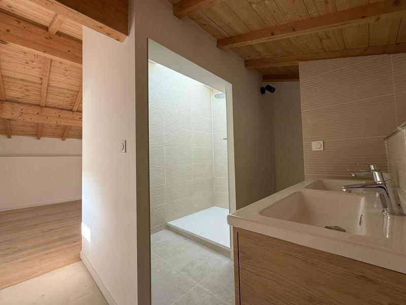 Duplex - 90 m² - 4 pièces