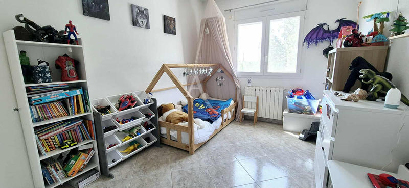 Maison - 170 m² - 6 pièces