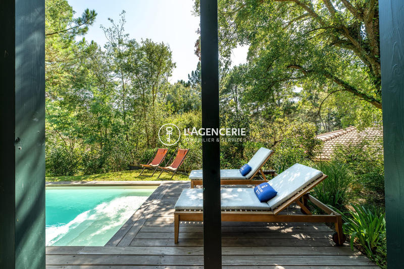 Maison - 161 m² - 5 pièces