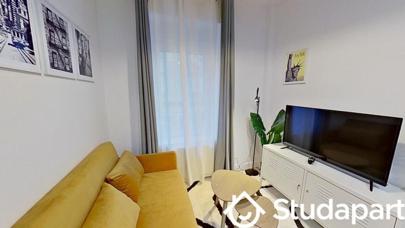 Chambre - 11 m² - 1 pièce